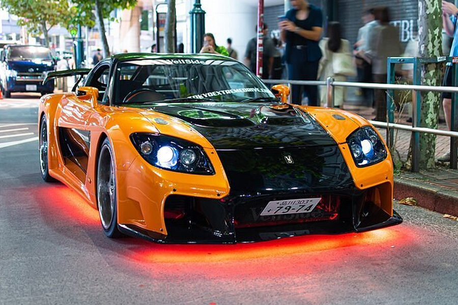 RX7 detail 2